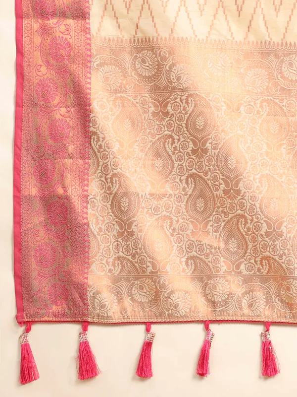 Cream_Katan_Silk_With_Zari_Weaving_Rich_Pallu_And_Contrast_Weaving_Small_Border_Saree