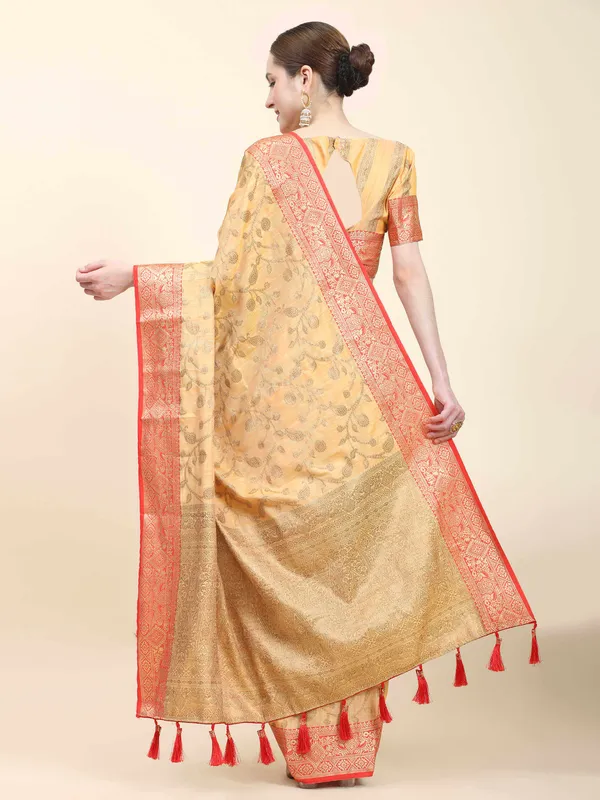 Yellow_Katan_Silk_With_Zari_Weaving_Rich_Pallu_And_Contrast_Weaving_Small_Border_Saree