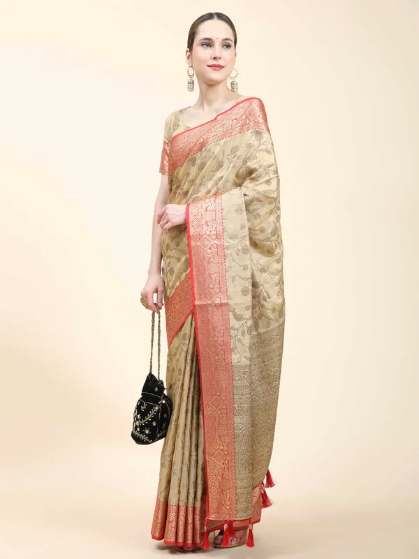 Beige_Katan_Silk_With_Zari_Weaving_Rich_Pallu_And_Contrast_Weaving_Small_Border_Saree