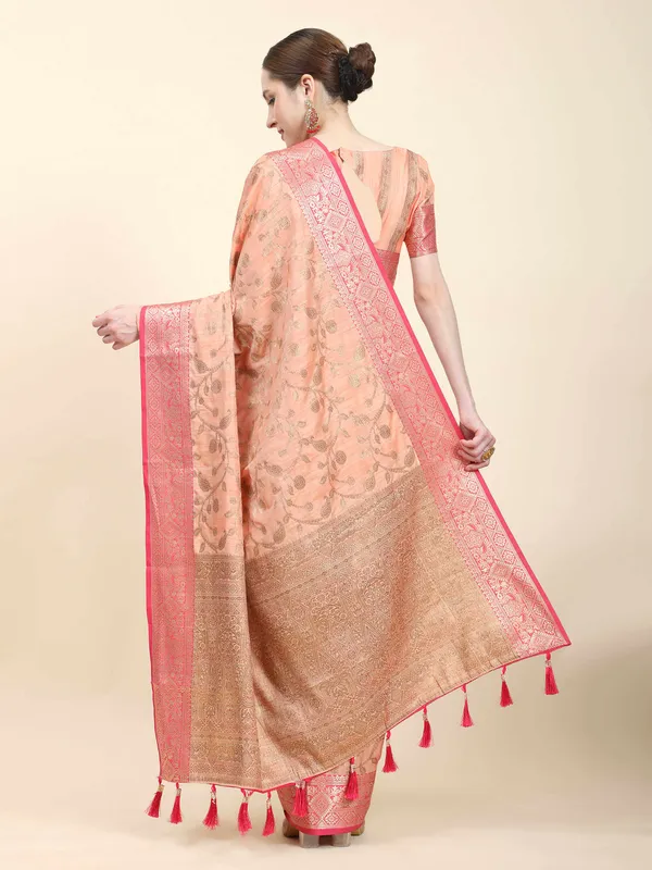 Peach_Katan_Silk_With_Zari_Weaving_Rich_Pallu_And_Contrast_Weaving_Small_Border_Saree