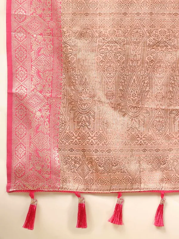 Peach_Katan_Silk_With_Zari_Weaving_Rich_Pallu_And_Contrast_Weaving_Small_Border_Saree