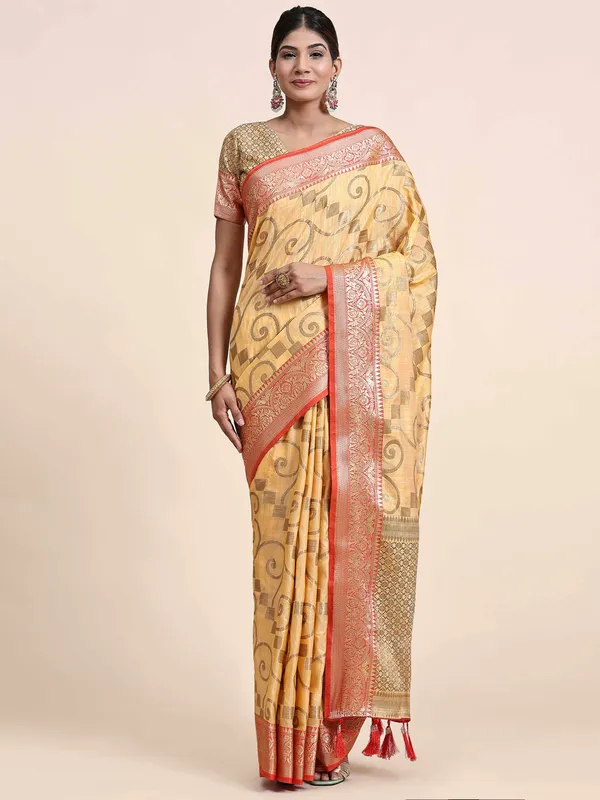 Yellow_Katan_Silk_With_Zari_Weaving_Rich_Pallu_And_Contrast_Weaving_Small_Border_Saree