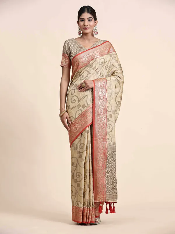 Beige_Katan_Silk_With_Zari_Weaving_Rich_Pallu_And_Contrast_Weaving_Small_Border_Saree