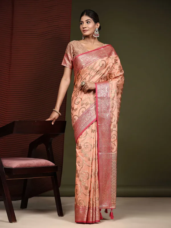Peach_Katan_Silk_With_Zari_Weaving_Rich_Pallu_And_Contrast_Weaving_Small_Border_Saree