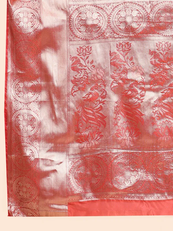 Red_Organza_Silk_Fabric_With_Zari_Weaving_Rich_Pallu_And_Contrast_Meenakri_Weaving_Border_Saree