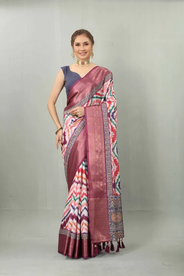 Pink_Kanjeevaram_Silk_Saree_with_Rich_Golden_Zari_Woven_Pallu