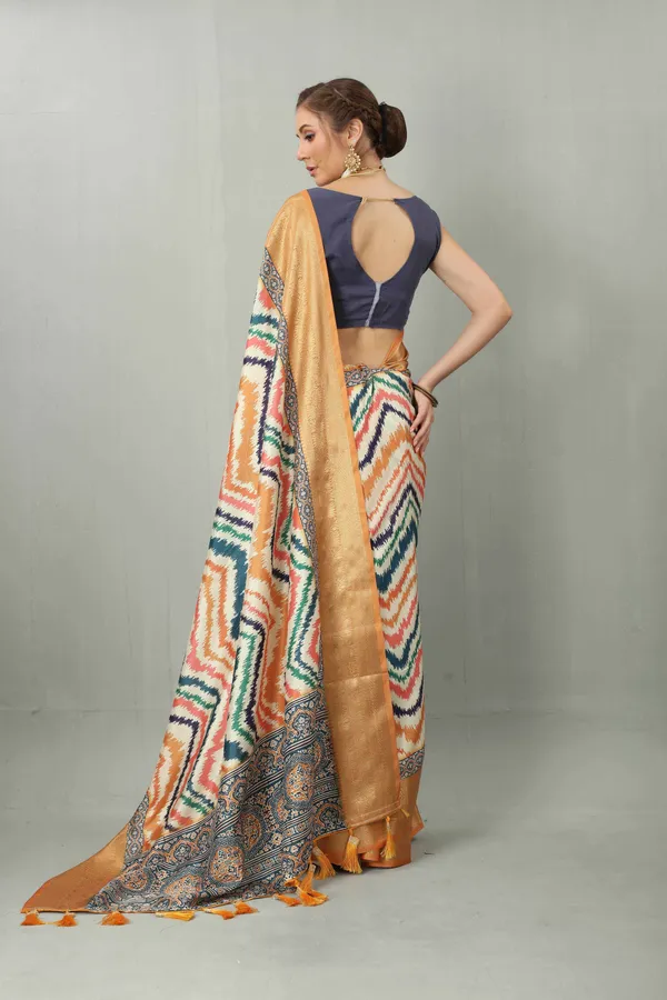 Yellow_Kanjeevaram_Silk_With_Rich_Golden_Zari_Wooven_Pallu_Saree
