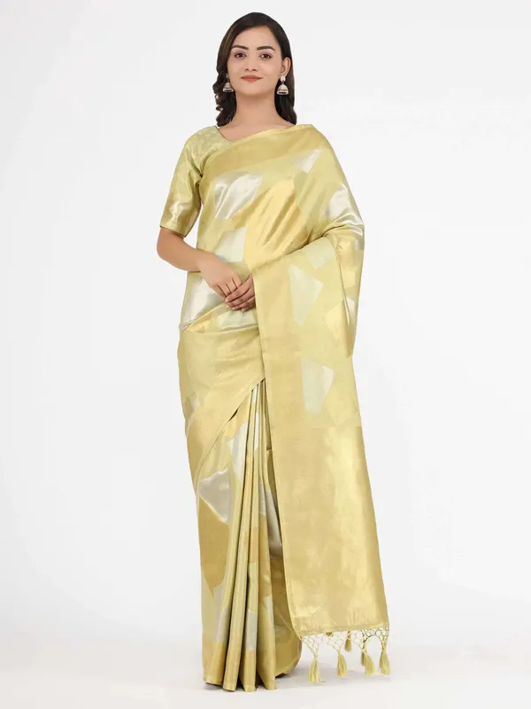 Cream_Kanjeevarm_Silk_With_Pure_Concept_Palu_And_Beautiful_Weaving_Checks_Body_Saree