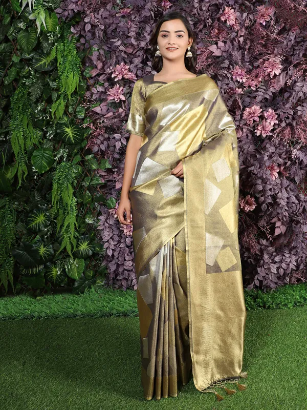 Navy_Blue_Kanjeevarm_Silk_With_Pure_Concept_Palu_And_Beautiful_Weaving_Checks_Body_Saree