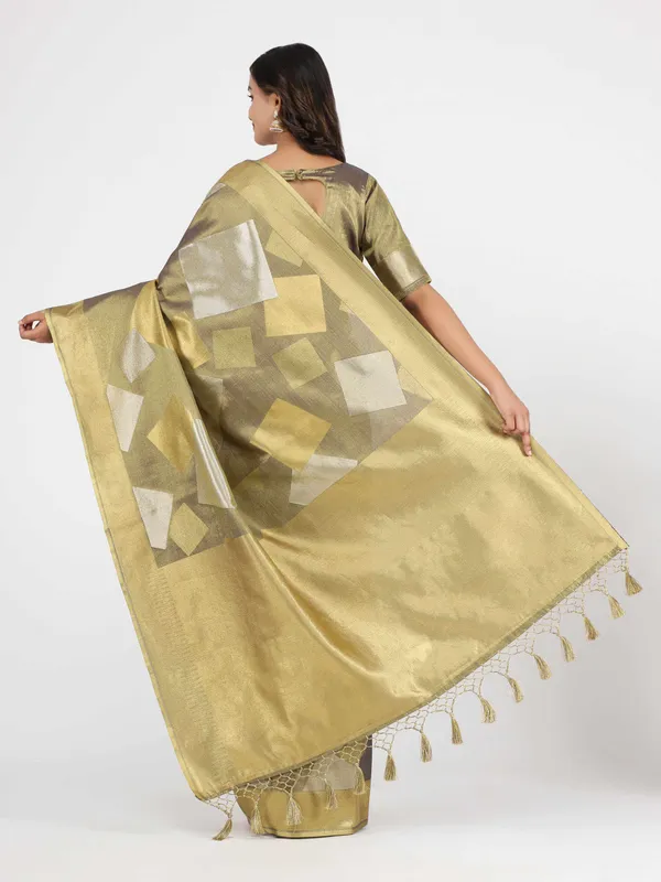 Navy_Blue_Kanjeevarm_Silk_With_Pure_Concept_Palu_And_Beautiful_Weaving_Checks_Body_Saree