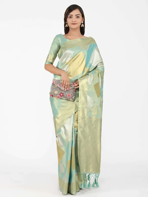 Sky_Blue_Kanjeevarm_Silk_With_Pure_Concept_Palu_And_Beautiful_Weaving_Checks_Body_Saree
