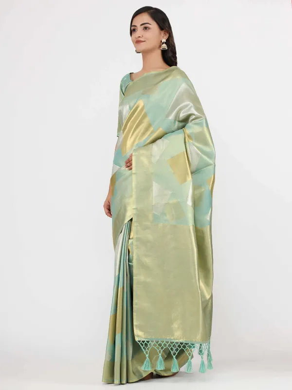 Sky_Blue_Kanjeevarm_Silk_With_Pure_Concept_Palu_And_Beautiful_Weaving_Checks_Body_Saree