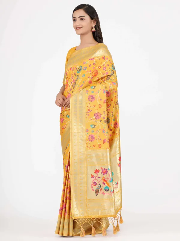 Yellow_Paithani_Weaving_Designer_Pallu_Kanjeevarm_Silk_Saree