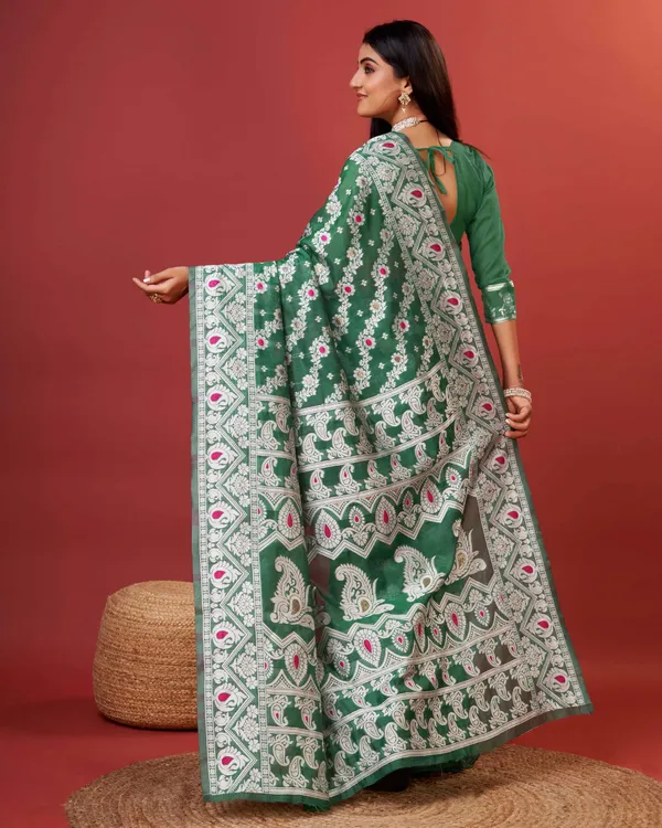 Green_Beautiful_Heavy_Jacquard_Work_Rich_Pallu_Saree