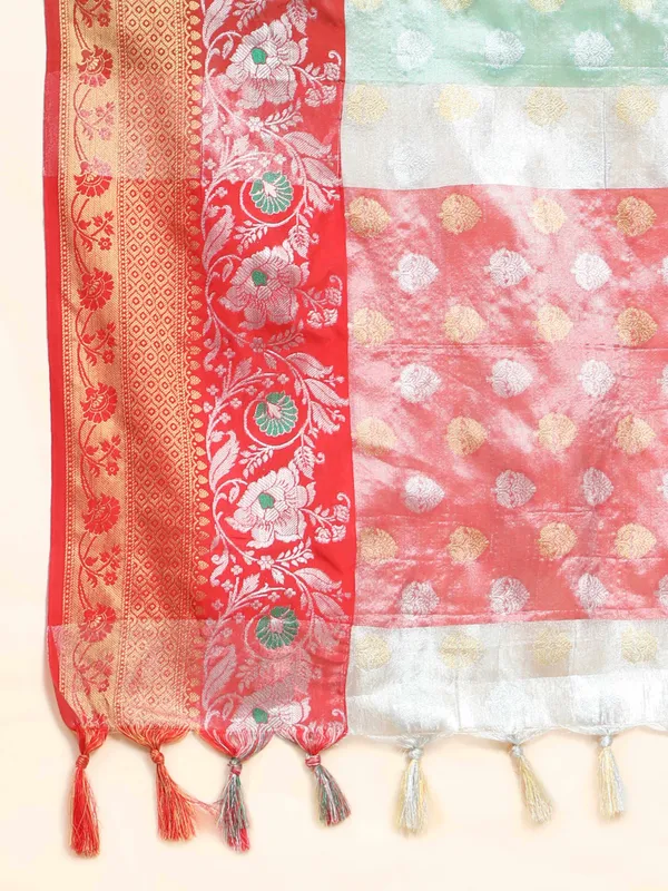 Green_Red_Soft_Banarasi_Tussar_Silk_With_Beautiful_Gold_Zari_Weaving_With_Rich_Pallu_Saree