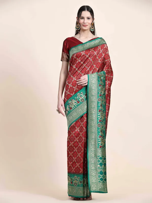 Maroon_Green_Beautiful_Patola_Design_Jacquard_Work_Rich_Pall_Saree