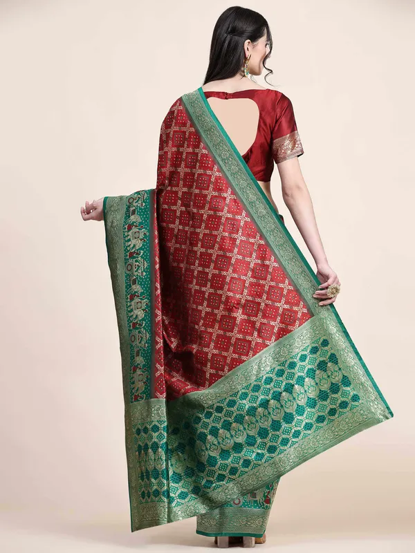 Maroon_Green_Beautiful_Patola_Design_Jacquard_Work_Rich_Pall_Saree