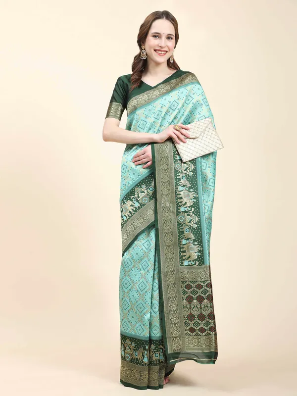 Rama_Green_Beautiful_Patola_Design_Jacquard_Work_Rich_Pallu_Saree