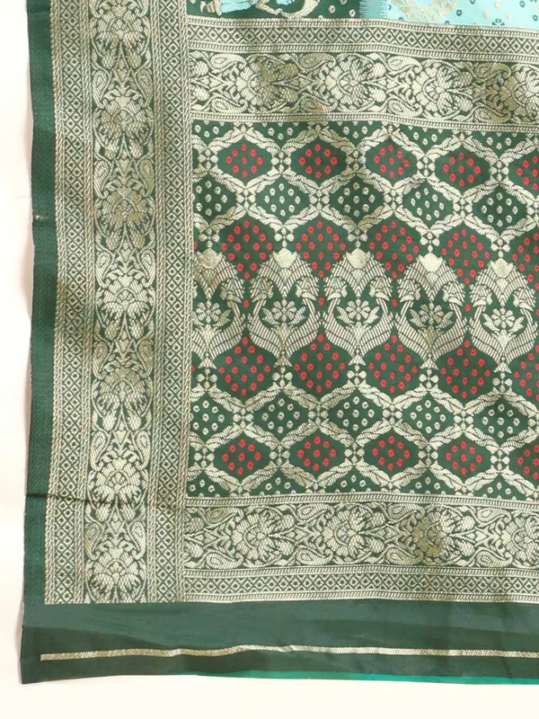 Rama_Green_Beautiful_Patola_Design_Jacquard_Work_Rich_Pallu_Saree