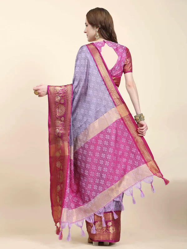 Lavender_Pink_Soft_Silk_With_Attractive_Contrast_Dual_Tone_Jari_Border_Saree