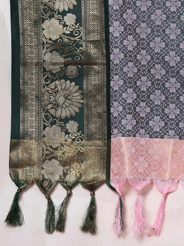 Light_Pink_Green_Soft_Silk_Saree_with_Contrast_Jari_Border