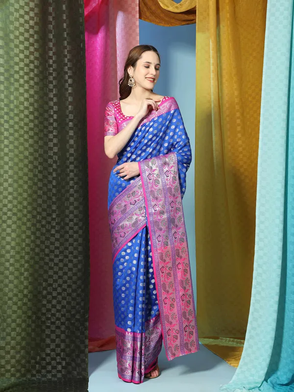 Royal_Blue_Pink_Pure_Handloom_Kanchipuram_Silk_With_Antique_Real_Silver_Zari_Weaving_Saree