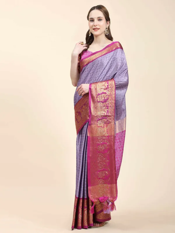 Lavender_Pink_Soft_Silk_With_Attractive_Contrast_Dual_Tone_Jari_Border_Saree