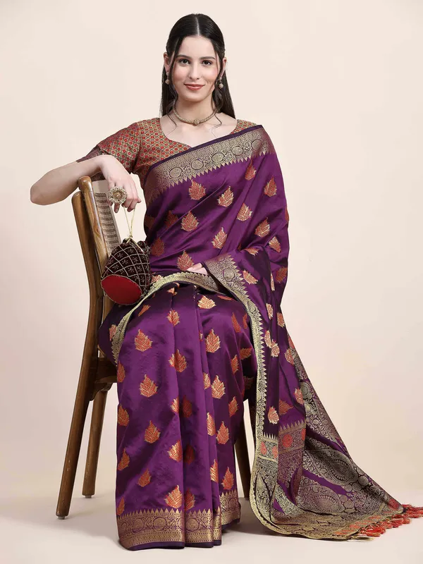 Purple_Beautiful_Gold_Zari_Weaving_Jacquard_Border_And_Mina_Butta_Tassle_Saree