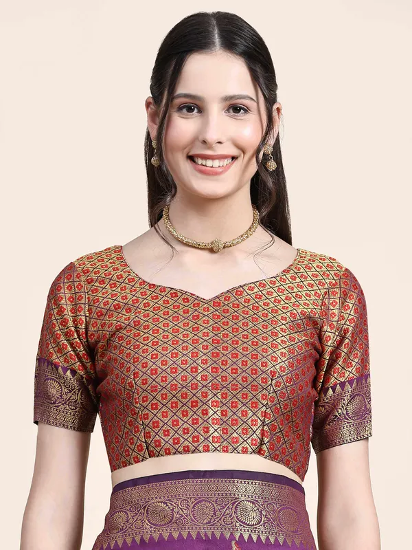 Purple_Beautiful_Gold_Zari_Weaving_Jacquard_Border_And_Mina_Butta_Tassle_Saree