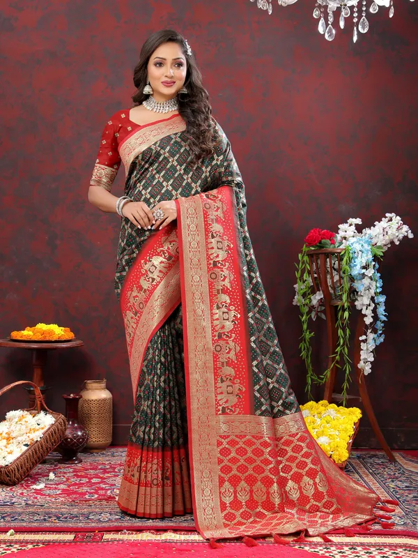 Black_Soft_Patola_Silk_With_Meenakari_Weaving_Motifs_And_Rich_Zari_Weaving_Pallu_Saree
