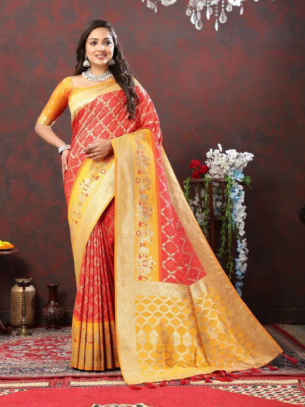 Red_Soft_Patola_Silk_With_Meenakari_Weaving_Motifs_And_Rich_Zari_Weaving_Pallu_Saree