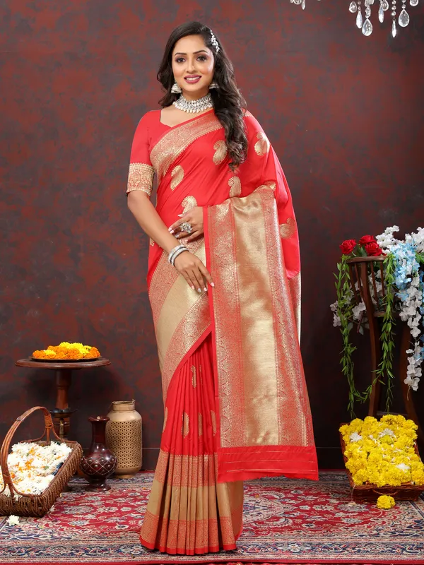 Red_Soft_Silk_With_Zari_Weaving_Design_And_Rich_Zari_Weaving_Pallu_Border_Saree