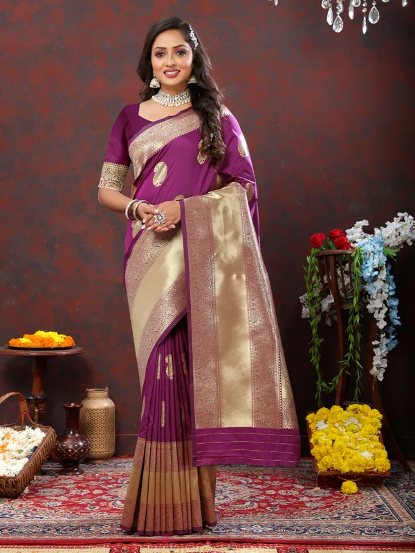 Wine_Soft_Silk_Saree_With_Zari_Weaving_Design