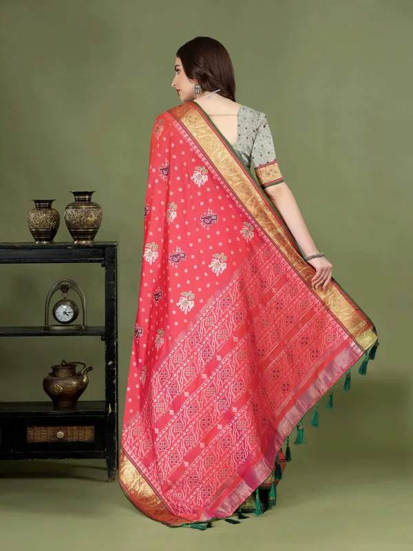 Red_Soft_Patola_Silk_With_Meenakari_Zari_Weaving_Motifs_And_Rich_Zari_Weaving_Pallu_Saree