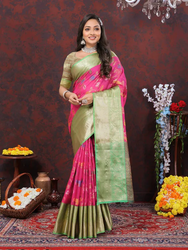 Pink_Soft_Cotton_With_Meenakari_Weaving_Design_Border_Saree