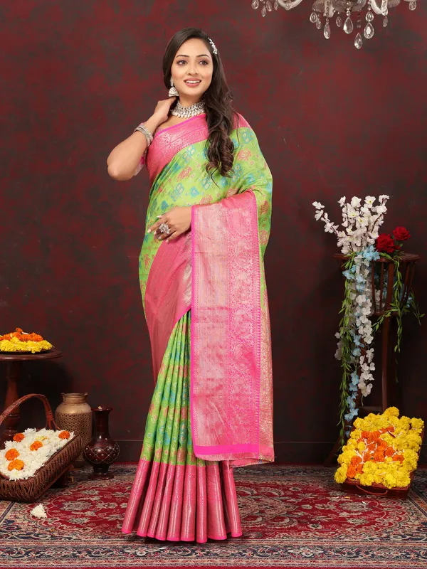 Pista_Green_Soft_Cotton_With_Meenakari_Weaving_Design_Border_Saree