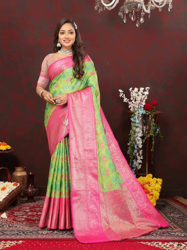 Pista_Green_Soft_Cotton_With_Meenakari_Weaving_Design_Border_Saree
