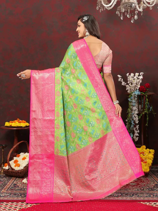 Pista_Green_Soft_Cotton_With_Meenakari_Weaving_Design_Border_Saree