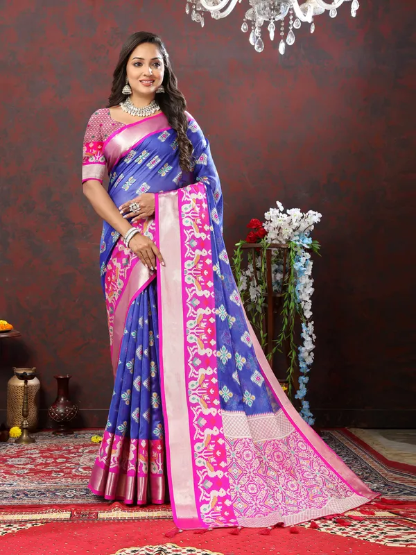 Blue_Soft_Organza_Silk_With_Meenakari_Weaving_Design_And_Rich_Zari_Weaving_Pallu_Saree