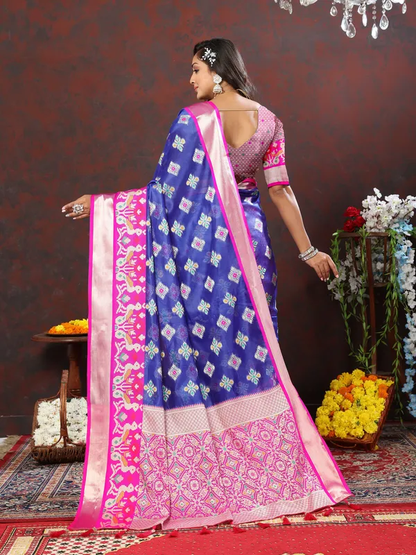 Blue_Soft_Organza_Silk_With_Meenakari_Weaving_Design_And_Rich_Zari_Weaving_Pallu_Saree