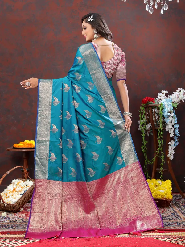 Teal_Soft_Silk_With_Zari_Weaving_Design_And_Rich_Zari_Weaving_Pallu_Border_Saree