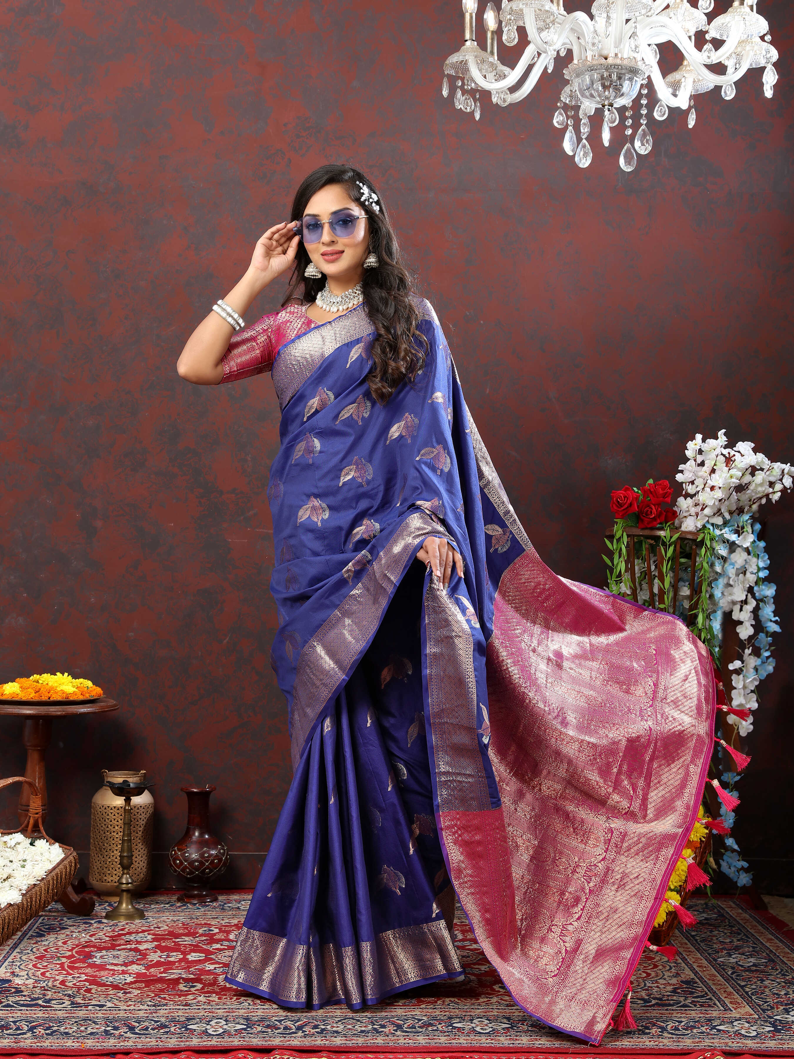 Navy_Blue_Soft_Silk_With_Zari_Weaving_Design_And_Rich_Zari_Weaving_Pallu_Border_Saree