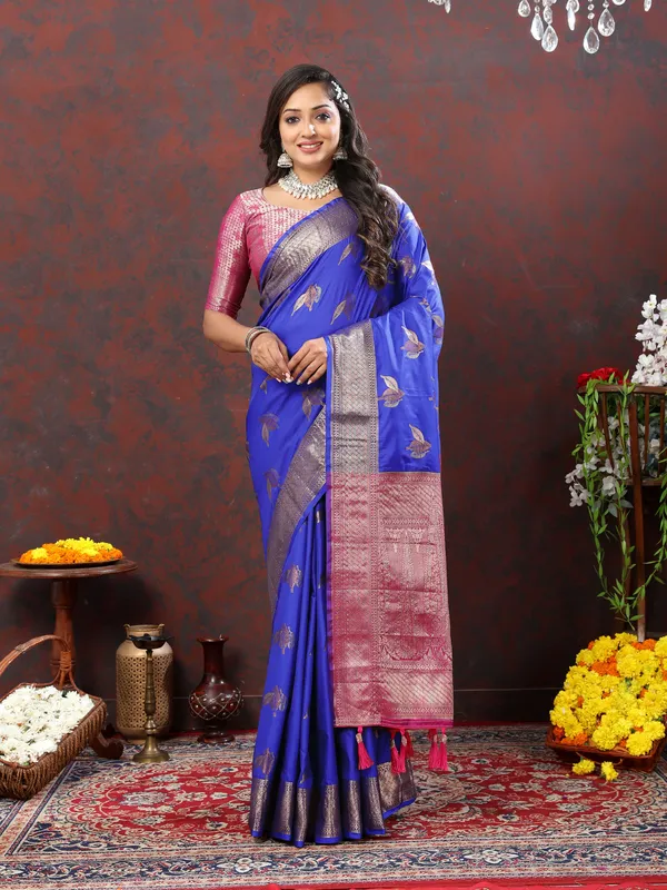 Royal_Blue_Soft_Silk_With_Zari_Weaving_Design_And_Rich_Zari_Weaving_Pallu_Border_Saree