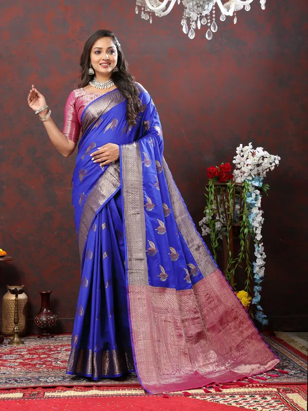 Royal_Blue_Soft_Silk_With_Zari_Weaving_Design_And_Rich_Zari_Weaving_Pallu_Border_Saree
