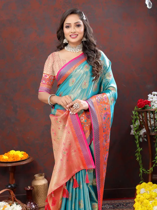 Sky_Blue_Soft_Kanjivaram_Silk_With_Zari_Weaving_Design_And_Rich_Zari_Weaving_Pallu_Border_Saree