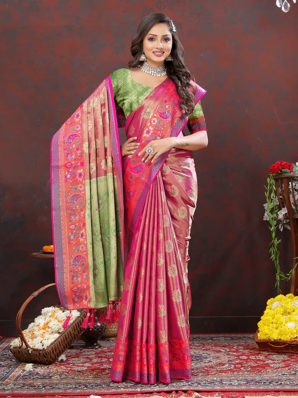 Peach_Soft_Kanjivaram_Silk_With_Zari_Weaving_Design_And_Rich_Zari_Weaving_Pallu_Border_Saree