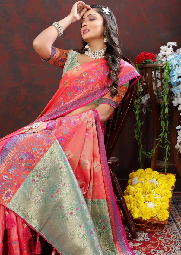 Pink_Soft_Kanjivaram_Silk_With_Zari_Weaving_Design_And_Rich_Zari_Weaving_Pallu_Border_Saree