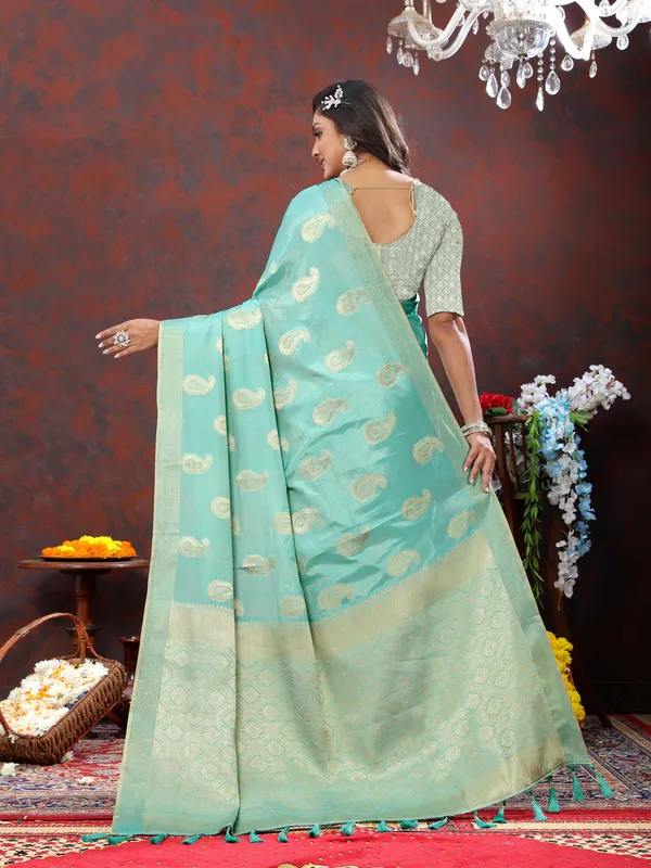Sky_Blue_Soft_Cotton_With_Zari_Weaving_Design_And_Rich_Zari_Weaving_Pallu_Saree