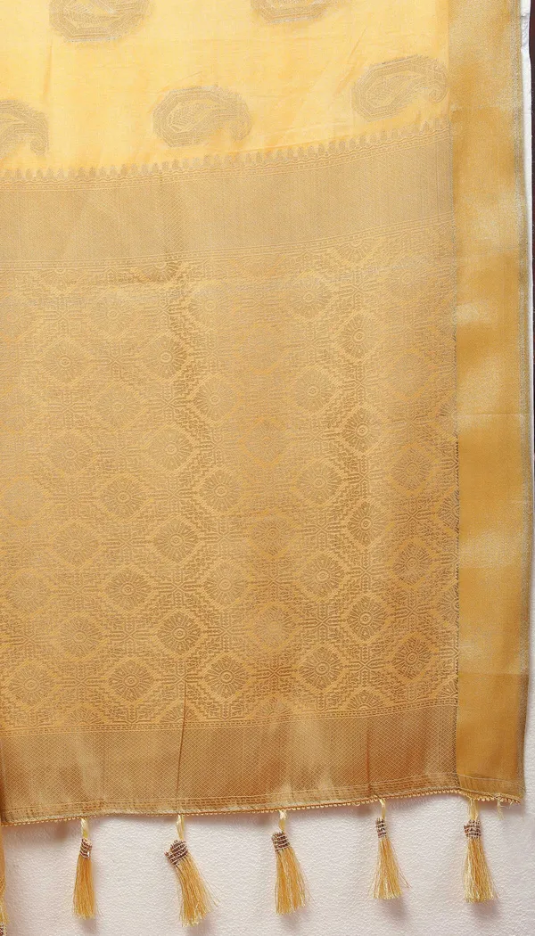 Yellow_Soft_Cotton_With_Zari_Weaving_Design_And_Rich_Zari_Weaving_Pallu_Saree