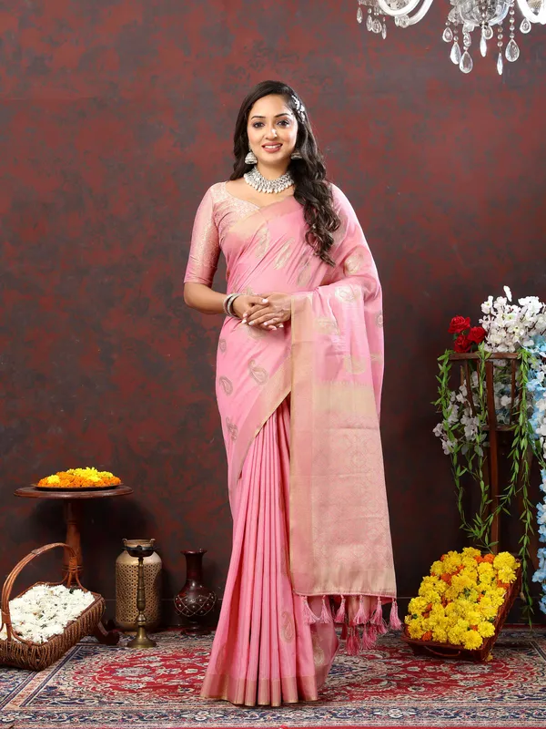 Pink_Soft_Cotton_With_Zari_Weaving_Design_And_Rich_Zari_Weaving_Pallu_Saree